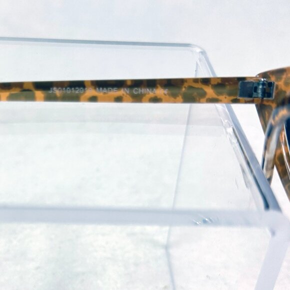 Leopard Print Sunglasses - Picture 7 of 8